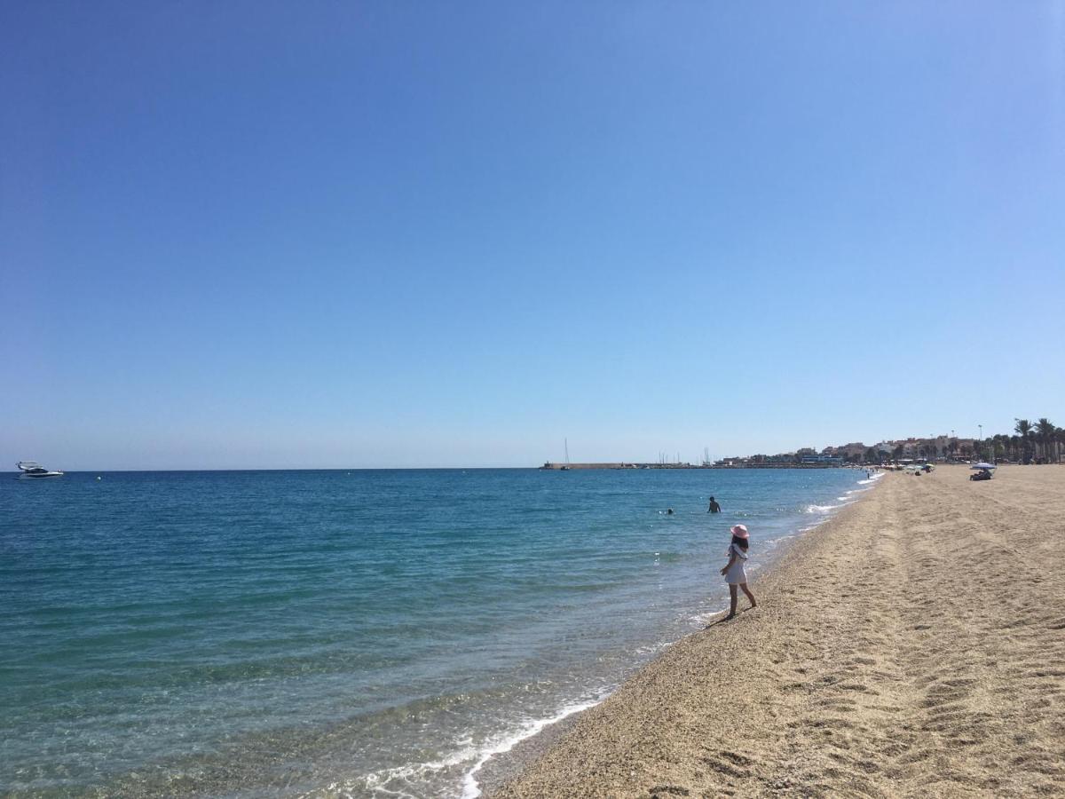 Atico Almeria. Paseo Maritimo Roquetas De Mar Exterior foto